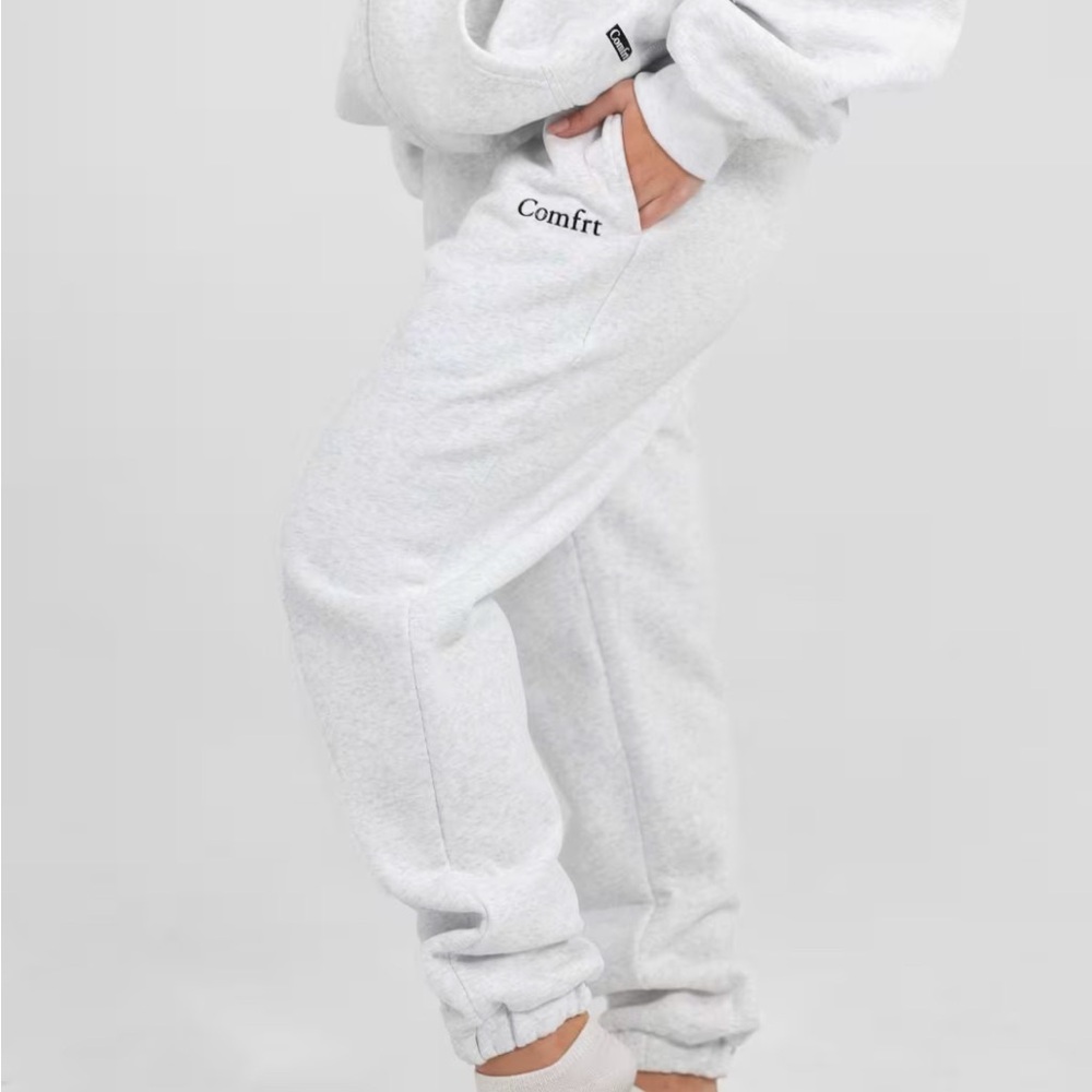 Comfrt Cloud Sweatpants Size M